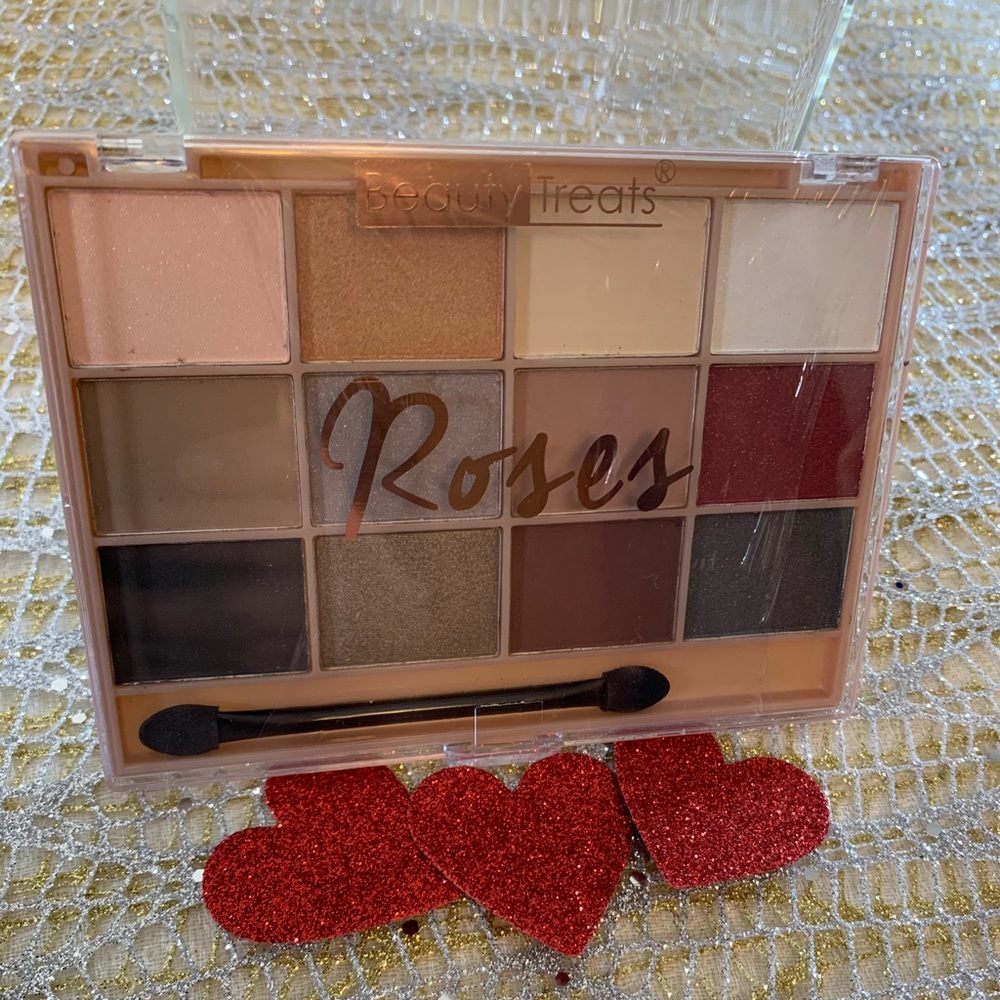 12 shades palette